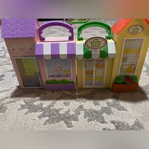 Peppa Pig Bakery and Supermarket sets